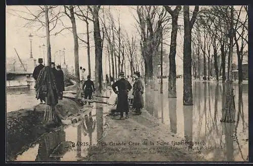 AK Paris, La Grande Crue de la Seine, Janvier 1910, Quai d`Orsay