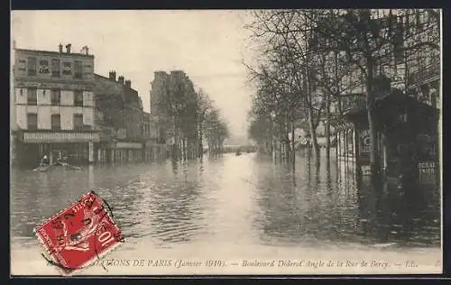 AK Paris, inondations 1910, boulevard Diderot angel de la rue de Bercy, Hochwasser