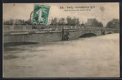 AK Paris, Inondations de Janvier 1910, Pont de l`Alma