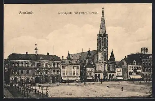 AK Saarlouis, Marktplatz mit kathol. Kirche