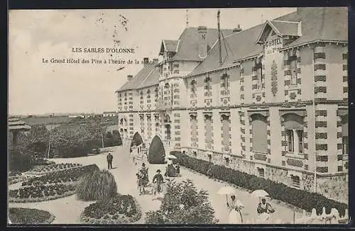 AK Les Sables-d`Olonne, Le Grand Hôtel des Pins à l`heure de la sieste