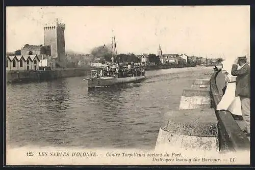 AK Les Sables-d`Olonne, Contre-Torpilleurs sortant du port