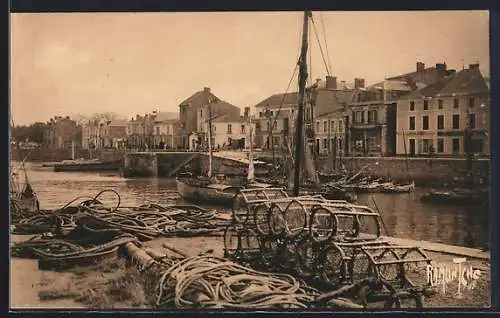 AK Les Sables-d`Olonne, Casiers à homards sur le Quai de La Chaume