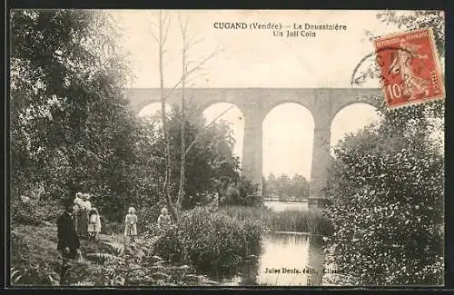 AK Cugand, La Doussinière, Un joli coin avec un viaduc et promenade au bord de l`eau