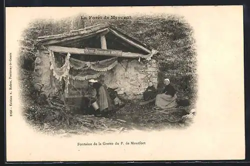 AK Mervent, Fontaine de la Grotte du P. de Montfort dans la forêt