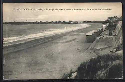 AK St-Gilles-sur-Vie, La plage vue le matin avec les chalets de Croix-de-Vie en arrière-plan