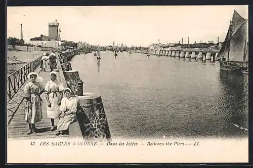 AK Les Sables d`Olonne, Dans les Jetées