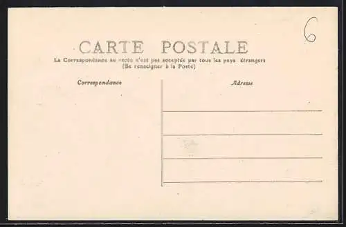 AK Maillezais, Vue d`ensemble du village et du château entouré d`arbres