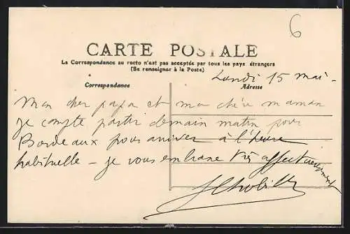AK Maillezais, Vue sur le village et le château entouré d`arbres