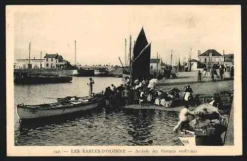 AK Les Sables-d`Olonne, Arrivée des bateaux sardiniers