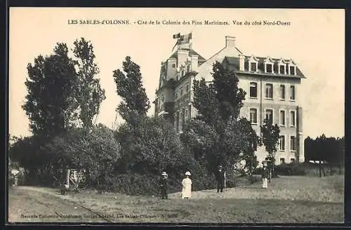 AK Les Sables-d`Olonne, Cité de la Colonie des Pins Maritimes, vue du côté Nord-Ouest