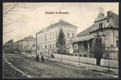 AK Daruvar, Badehotel mit Strassenpartie, Hotelier Johann Barta