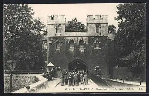 AK The Tower of London-The Middle Tower