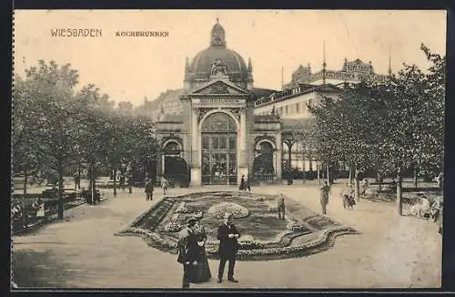 AK Wiesbaden, Kochbrunnen mit Anlagen