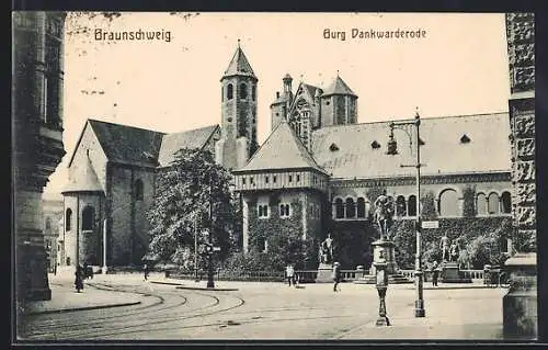 AK Braunschweig, Strassenpartie mit Burg Dankwarderode