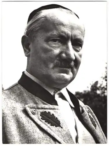 Fotografie Ursula Röhnert, Berlin, Portrait Martin Heidegger Begründer der Existenzphilosophie