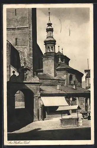 AK Hall in Tirol, Partie an der Kirche