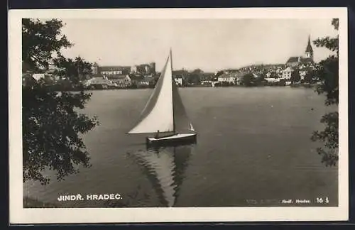 AK Jindrichuv Hradec, Blick über das Wasser zum Ort