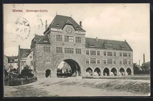 AK Worms, Ansicht der Nibelungen-Schule