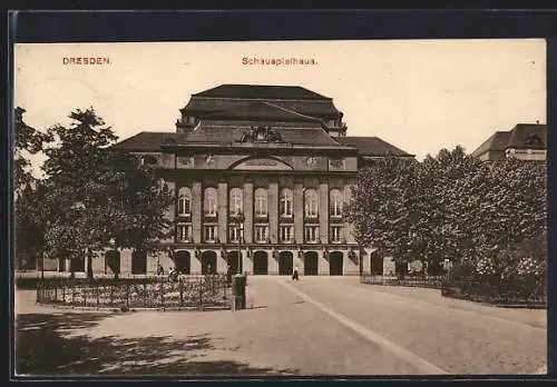 AK Dresden, Partie vom Schauspielhaus