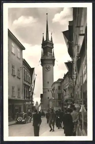 AK Znojmo, Strassenpartie mit Rathausturm