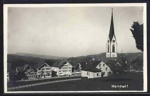 AK Hundwil, Strassenpartie mit Kirche