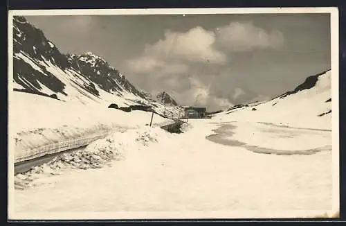 AK Flüela-Hospiz, Hotel Flüela-Hospiz im Winter