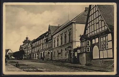 AK Bückeburg, Langestrasse mit Museum