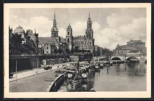 AK Dresden, Elbansicht mit Kirche