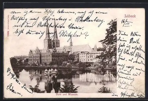 AK Lübeck, Blick vom Ufer auf Dom und Museum