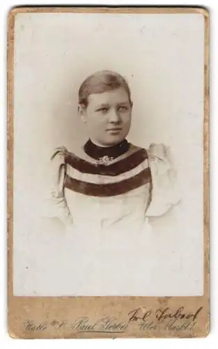 Fotografie Paul Gerber, Halle a/S., Alter Markt 1, Portrait einer jungen Frau