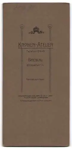 Fotografie Kronen-Atelier, Breslau, Ohlauerstrasse 14, Dame im eleganten Kleid
