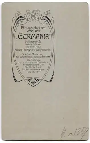 Fotografie Atelier Germania, Chemnitz, Zwickauerstrasse 2, Porträt eines eleganten Herrn