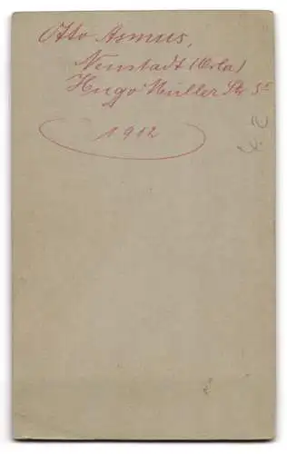 Fotografie unbekannter Fotograf und Ort, Otto Asmus im Jahr 1912