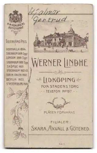 Fotografie Werner Lindhe, Lidköping, Nya Stadens Torg, Hjalmar und Gertrud im Porträt