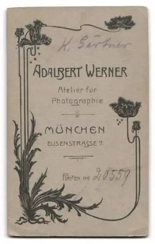 Fotografie Adalbert Werner, München, Elisenstrasse 7, K. Gärtner mit Brille