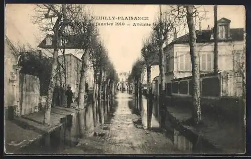 AK Neuilly-Plaisance, Inondations de Janvier 1910, Avenue Gabrielle