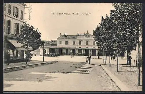 AK Chartres, La Gare