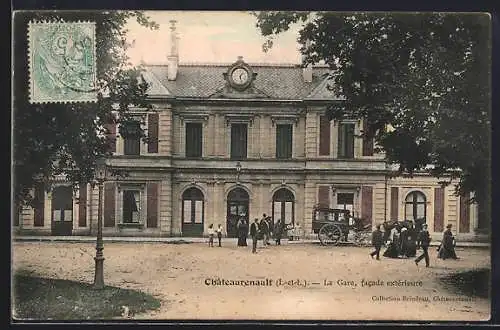 AK Chateaurenault, La Gare, facade exterieure