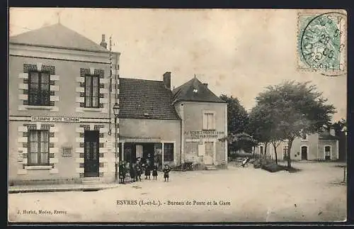 AK Esvres, Bureau de Poste et la Gare