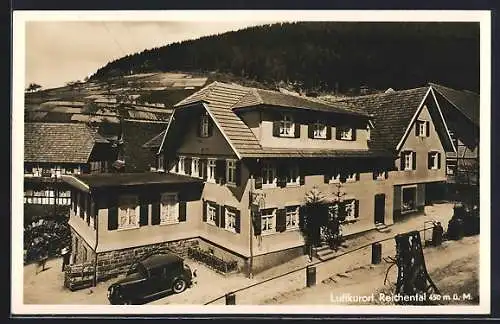 AK Reichental, Gasthof grüner Baum, Ansicht mit Strasse