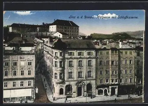 AK Linz a. d. Donau, Hofgasse mit Schlosskaserne