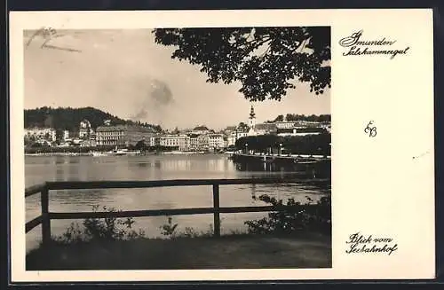 AK Gmunden /Salzkammergut, Blick vom Seebahnhof auf den Ort