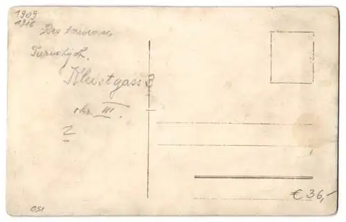 15 Fotografien Ansicht Wien, Gasthäuser, Kneipen, Geschäftshäuser, Wohnhäuser, Wiener Typen u.a.