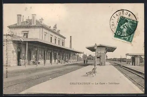 AK Chateaudun, La Gare, Vue interieure