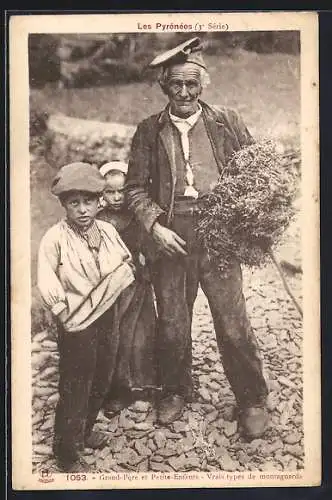 AK Les Pyrénées, Grand-Père et Petits-Enfants