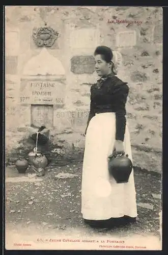 AK Jeune Catalane allant a la Fontaine