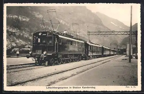 AK Kandersteg, Lötschbergexpress, Bahnhof