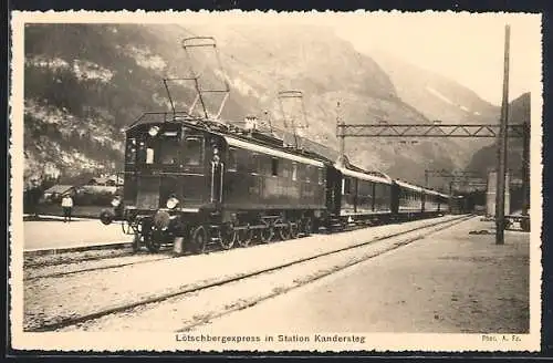 AK Kandersteg, Lötschbergexpress, Bahnhof