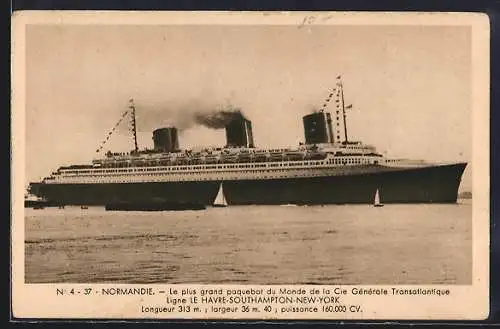 AK Passagierschiff Normandie vor der Küste, Cie. Générale Transatlantique